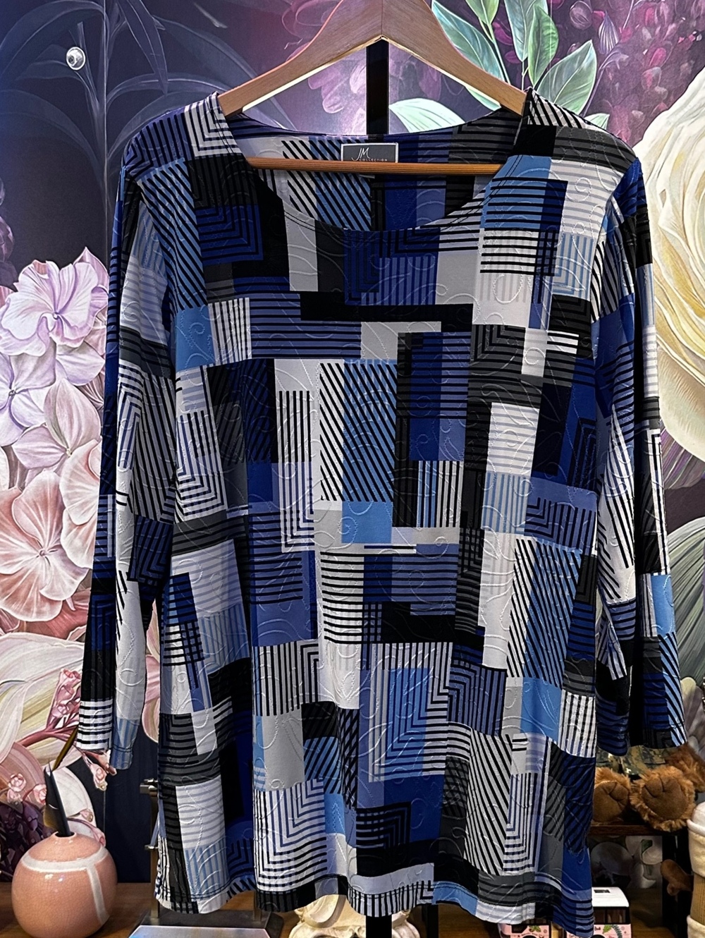 JM Collection XL Geometric Print Tunic Top Stretch Blue Black Abstract Artsy